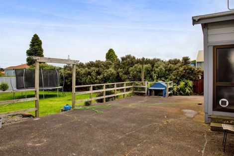 Photo of property in 68 South Road, Manaia, 4612