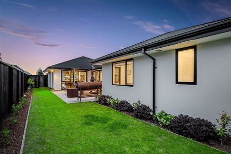 Photo of property in 53 Westpark Boulevard, Rangiora, 7400