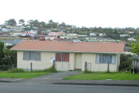 Photo of property in 82 Gallony Avenue, Massey, Auckland, 0614