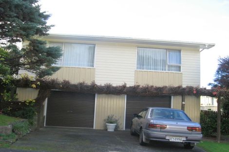 Photo of property in 20 Turriff Crescent, Tawa, Wellington, 5028