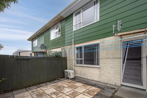 Photo of property in 4/19 Hargest Crescent, Sydenham, Christchurch, 8023
