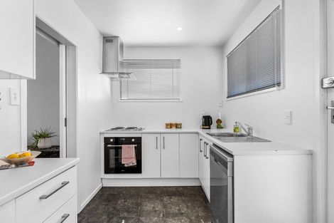 Photo of property in 76 Trafalgar Street, St Albans, Christchurch, 8014