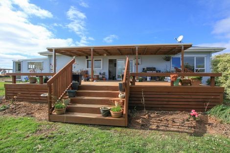 Photo of property in 437 Island Block Road, Island Block, Te Kauwhata, 3782