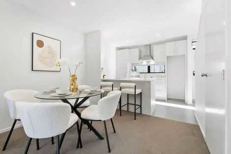 Photo of property in 60d Seymour Road, Sunnyvale, Auckland, 0612