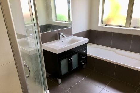 Photo of property in 40 Edendale Road, Somerville, Auckland, 2014