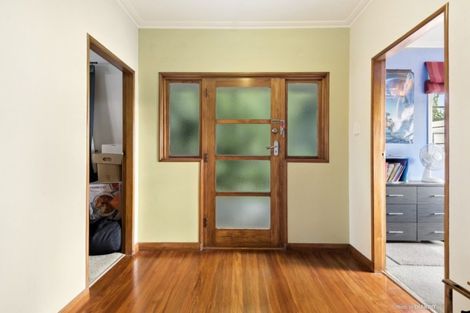 Photo of property in 139 Townsend Road, Miramar, Wellington, 6022