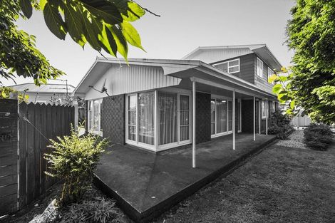 Photo of property in 178 Glover Road, Hawera, 4610