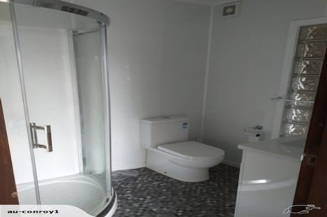 Photo of property in 26-26a Chartwell Drive, Crofton Downs, Wellington, 6035