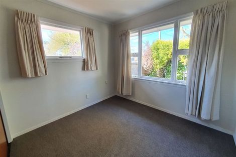 Photo of property in 1/44 Pinehurst Crescent, Russley, Christchurch, 8042