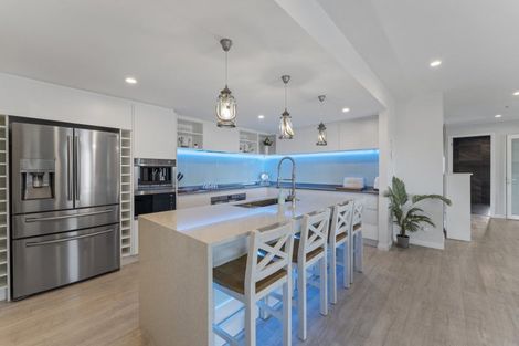 Photo of property in 10 Mariri Place, Waitarere Beach, Levin, 5510