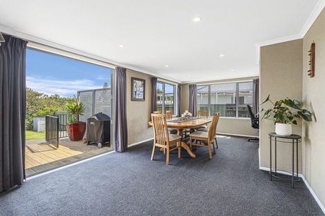 Photo of property in 17 Tainui Street, Welbourn, New Plymouth, 4312