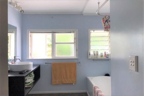 Photo of property in 25 Fifth Avenue, Enderley, Hamilton, 3214