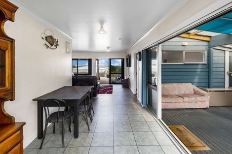 Photo of property in 24 Rapaki Street, Koitiata, Whanganui, 4581