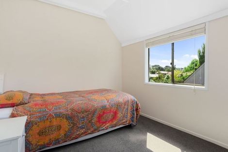Photo of property in 2/48 Waiau Street, Torbay, Auckland, 0630