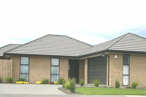 Photo of property in 37 Rolleston Drive, Rolleston, 7614
