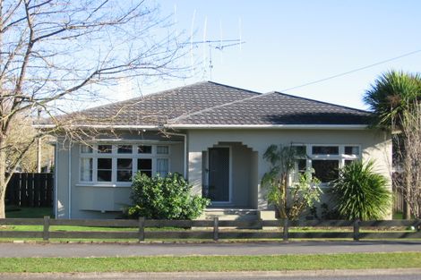 Photo of property in 42 Rifle Range Road, Dinsdale, Hamilton, 3204