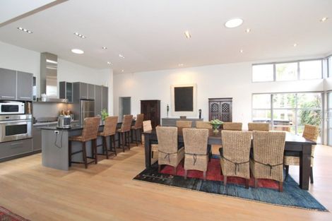 Photo of property in 117 Pacific Parade, Matarangi, Whitianga, 3592