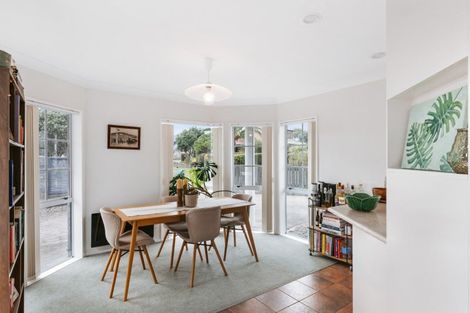 Photo of property in 23a Sunbrae Grove, Mount Maunganui, 3116
