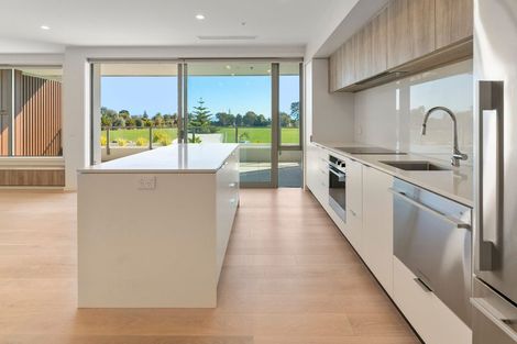 Photo of property in 4/33 Beach Road, Tahunanui, Nelson, 7011