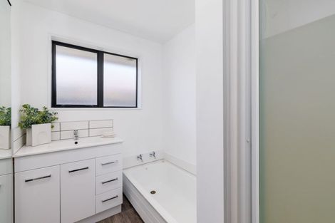 Photo of property in 146 Burwood Road, Burwood, Christchurch, 8083