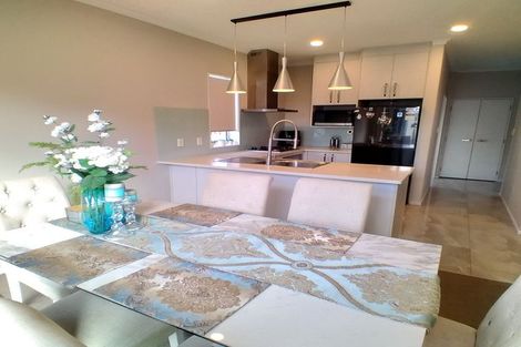 Photo of property in 14 Warbler Crescent, Papakura, 2110