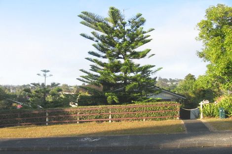 Photo of property in 14 Orton Street, Glenfield, Auckland, 0627