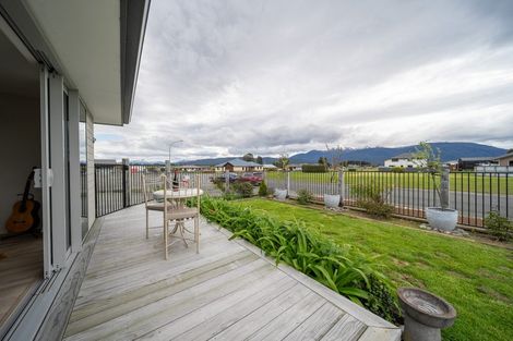 Photo of property in 61 Orbell Crescent, Te Anau, 9679