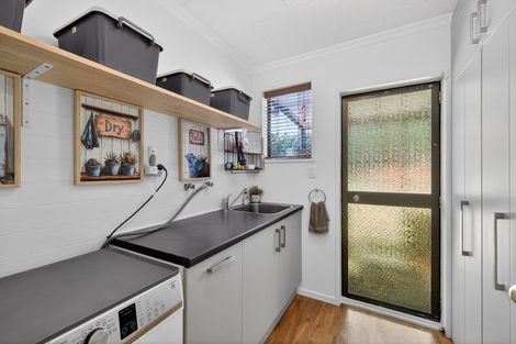 Photo of property in 32 Scarlet Oak Drive, West Melton, Christchurch, 7676