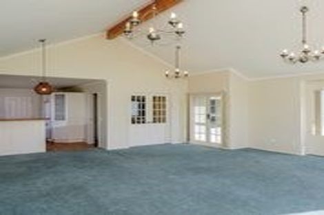 Photo of property in 5 Adrian Grove, Waikanae Beach, Waikanae, 5036