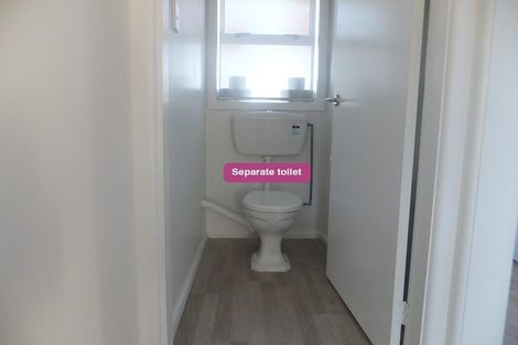 Photo of property in 2/8 Leslie Street, Upper Riccarton, Christchurch, 8041