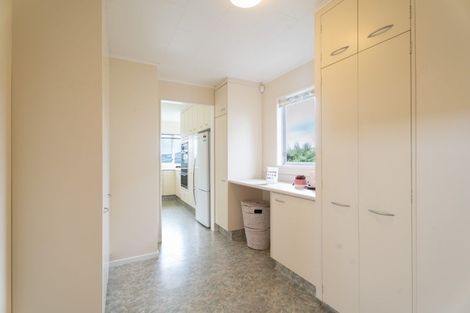 Photo of property in 4 Compass Way, Whitby, Porirua, 5024