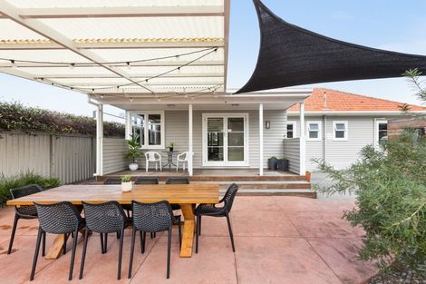 Photo of property in 7 Sanders Avenue, Marewa, Napier, 4110