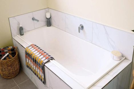 Photo of property in 14 Triplefin Avenue, Omokoroa, 3114