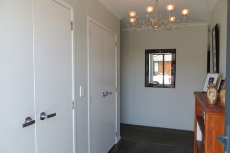 Photo of property in 6 Mountain View Road, Te Aroha, 3320