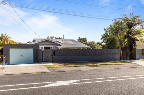 Photo of property in 44 Victoria Road, New Plymouth, 4310