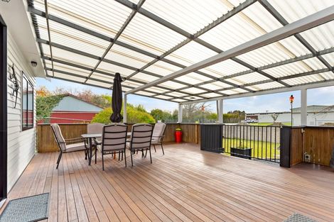 Photo of property in 16 Dale Road, Whenuapai, Auckland, 0618
