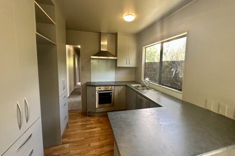 Photo of property in 25 Midgley Road, West Harbour, Auckland, 0618