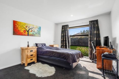 Photo of property in 90a Beaumont Drive, Rolleston, 7614