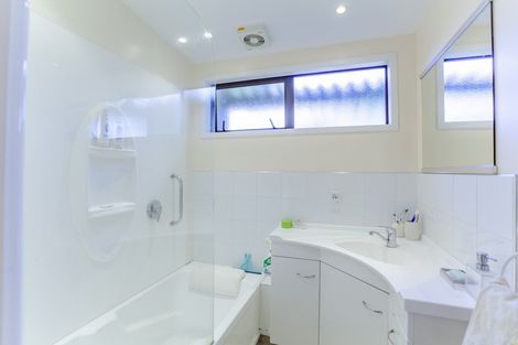 Photo of property in 4 Bruce Place, Bay View, Napier, 4104