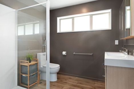 Photo of property in 52 Kawau Crescent, Bromley, Christchurch, 8062