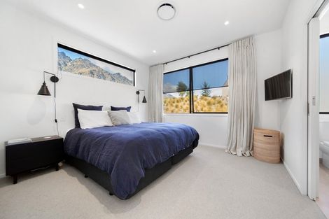 Photo of property in 3a Glenelg Lane, Jacks Point, 9371