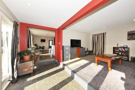 Photo of property in 12 Glenrowan Avenue, Avondale, Christchurch, 8061