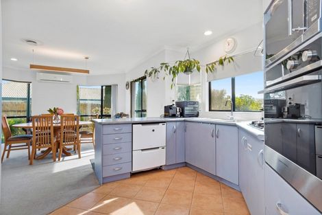 Photo of property in 170 Gloucester Road, Mount Maunganui, 3116