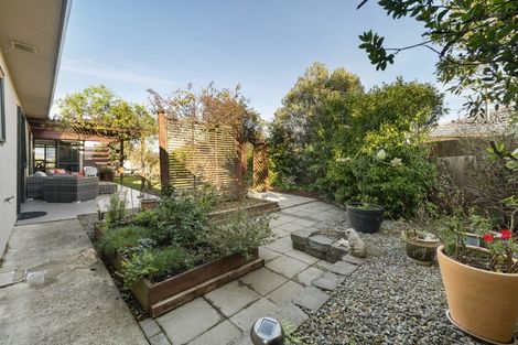 Photo of property in 98 Parnell Heights, Kelvin Grove, Palmerston North, 4414