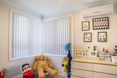 Photo of property in 43 Strid Road, Te Atatu South, Auckland, 0610