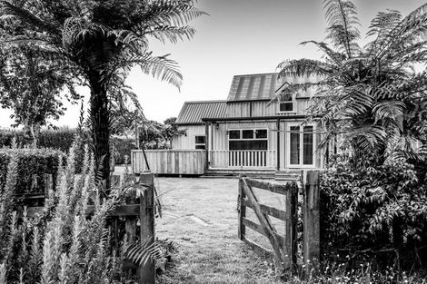 Photo of property in 5 Wynyard Street, Normanby, Hawera, 4614