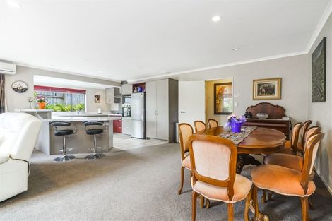 Photo of property in 11 Wiltshire Drive, Huntington, Hamilton, 3210