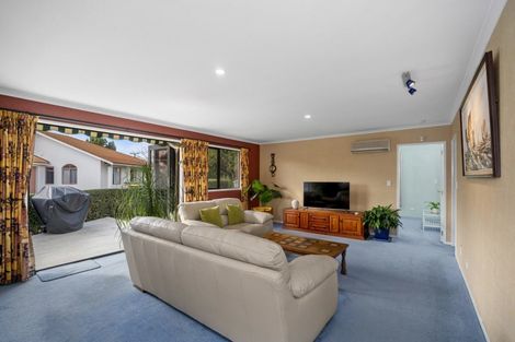 Photo of property in Cotswold Court, 16/8 Cheyne Road, Pyes Pa, Tauranga, 3112