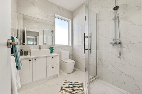 Photo of property in 26 Celestial Crescent, Orewa, 0931