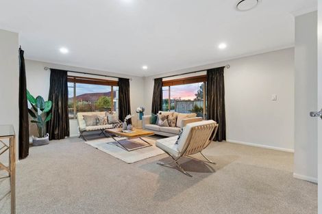 Photo of property in 14 Duntrune Road, Flat Bush, Auckland, 2016